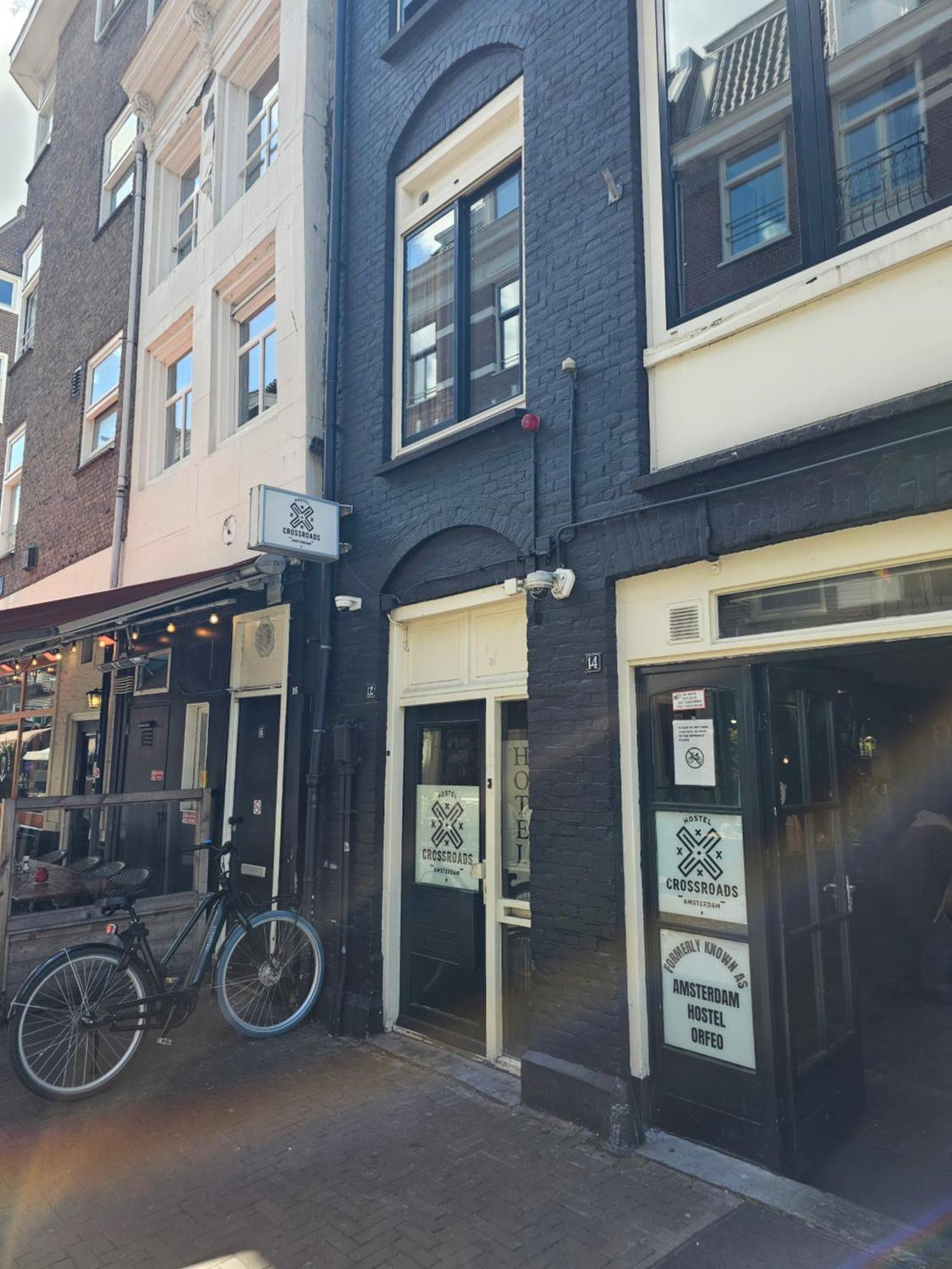 Crossroads Hostel Amsterdam * Ámsterdam
